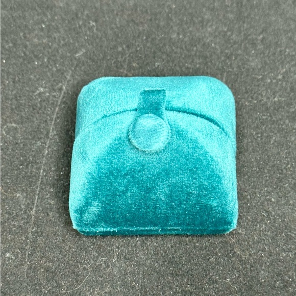 CERTIFIED 1.8CT 3-STONE MOISSANITE DIAMOND PENDANT NECKLACE - Picture 9 of 9